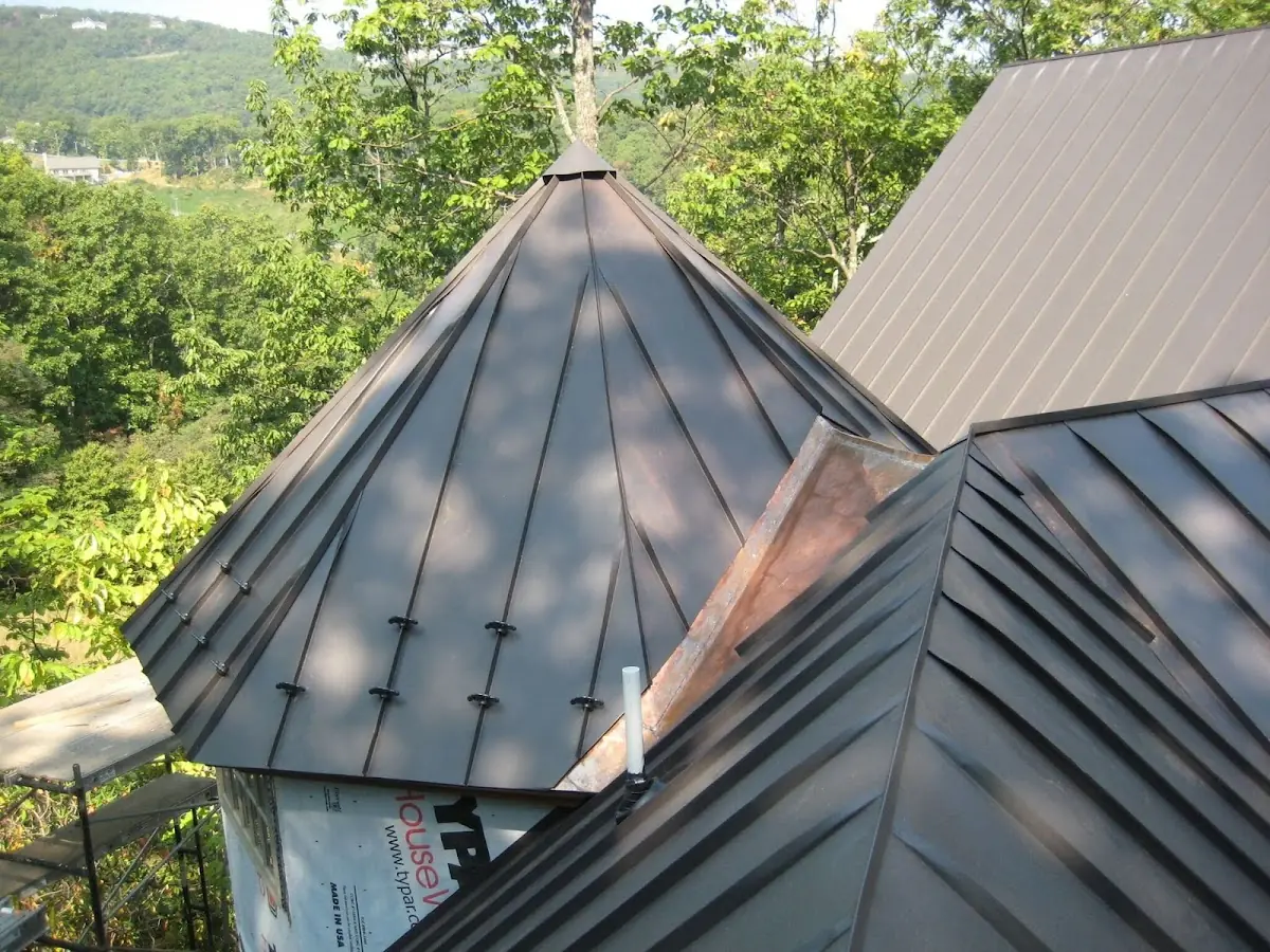 Professional Roof Tarp Installation by Craftsman Roofing in Anchorage